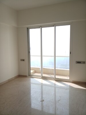 2 BHK Apartment For Rent in Omkar Alta Monte, Malad East