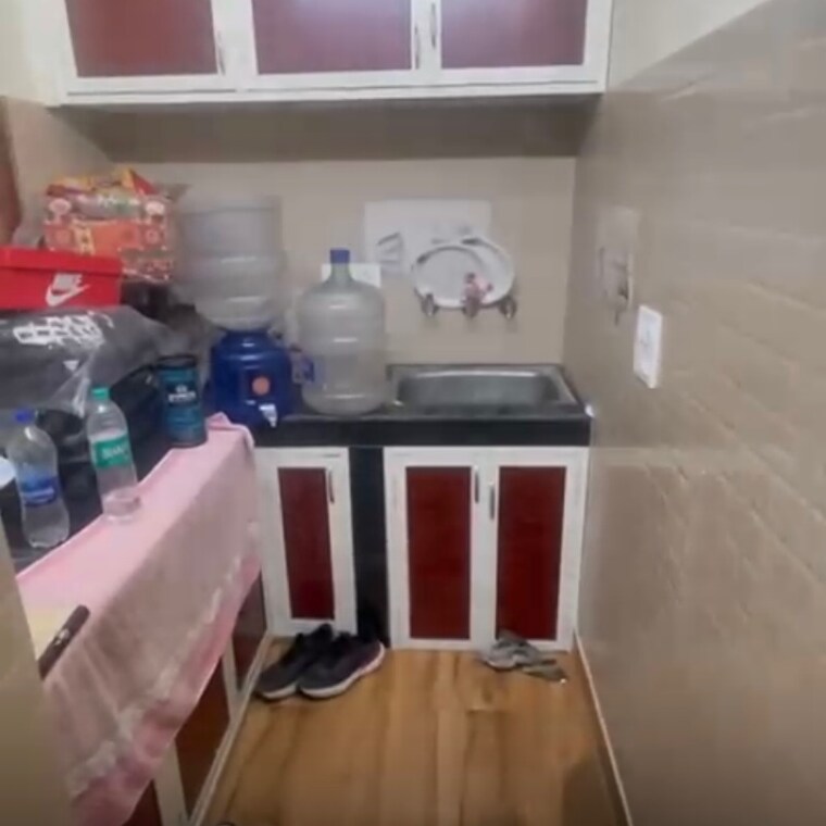 Kitchen, lajpat nagar ii 1 RK 300 Sq.Ft. Builder Floor In Lajpat Nagar ii Delhi 9397383