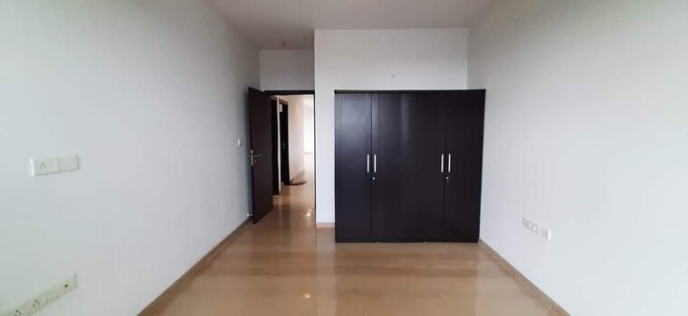Room, conwood-astoria 1 Bedroom 650 Sq.Ft. Apartment In Goregaon East Mumbai 9397386