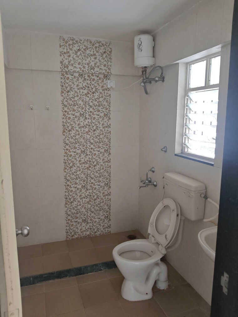 Bathroom, prasun-sarvam 2 Bedroom 786 Sq.Ft. Apartment In Kharadi Pune 9397377