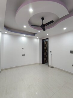 3 BHK Builder Floor For Sale in Sector 73
