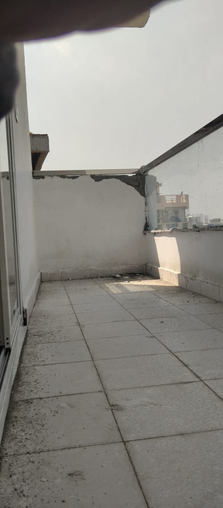 Balcony, sector 73 3 Bedroom 1350 Sq.Ft. Builder Floor In Sector 73 Noida 9397395