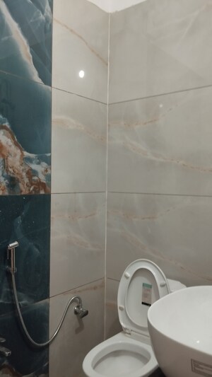 Furnished Amenities in 2.5 BHK Builder Floor at Emaar Gomti Greens Villas, Gomti Nagar – for Rent