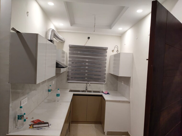 Kitchen, dhakoli 3 Bedroom 200 Sq.Yd. Apartment In Dhakoli Zirakpur 9397409