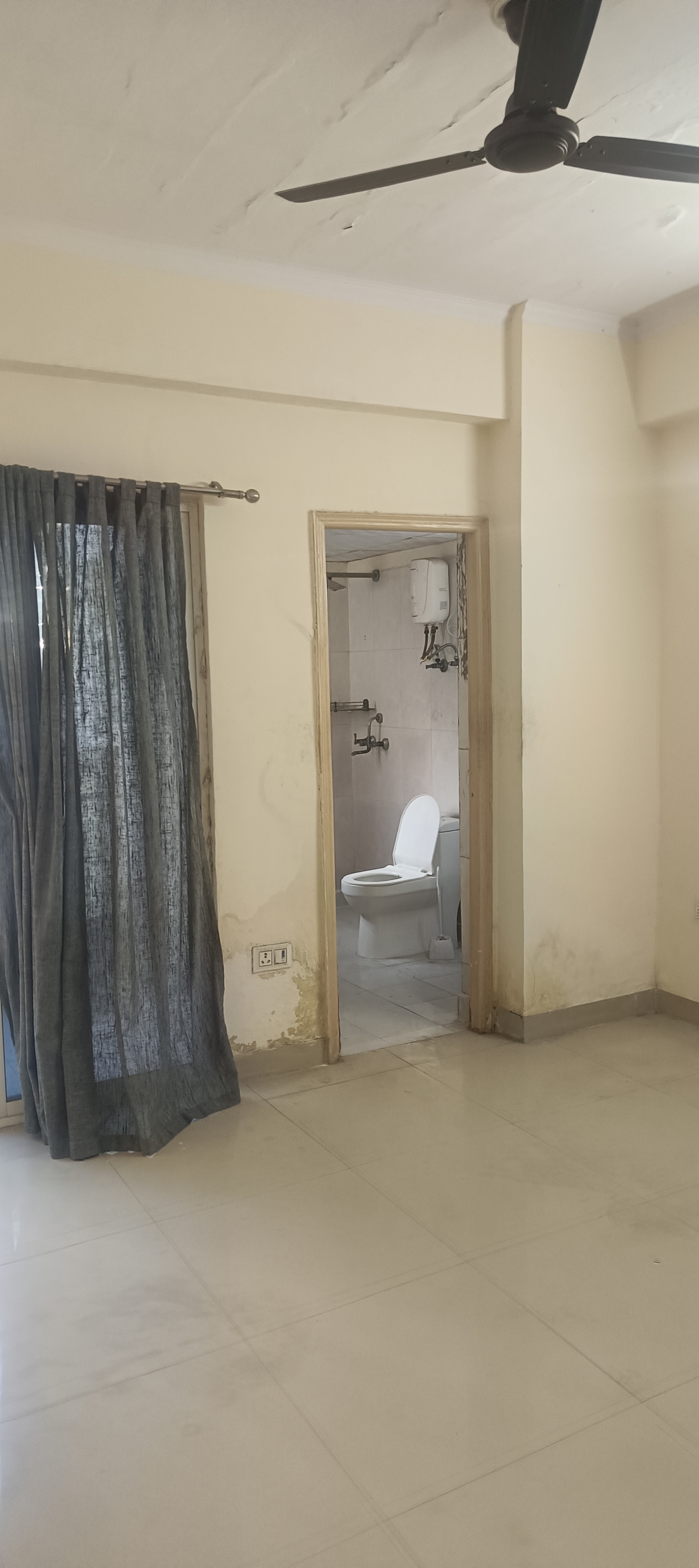 3 BHK + Pooja Room Apartment For Sale in Gardenia Gateway