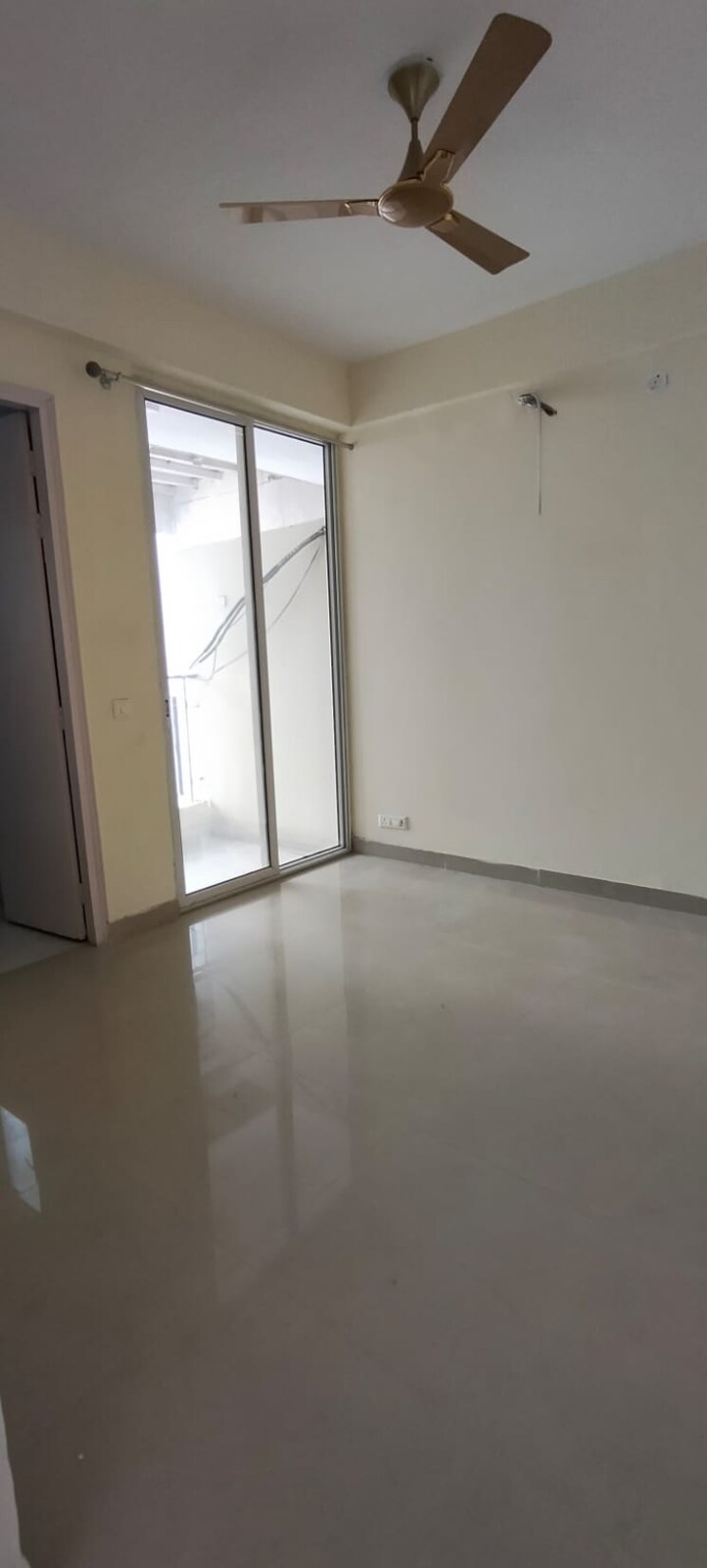 Room, panchsheel-greens-ii 2.5 Bedroom 1350 Sq.Ft. Apartment In Sector 16 Greater Noida Greater Noida 9397422