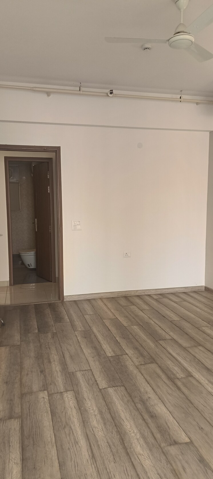 Room, aba-ivy-county 3 Bedroom 1656 Sq.Ft. Apartment In Sector 75 Noida 9397421