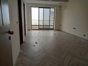 Room in 4 BHK Apartment at ABA County 107, Sector 107 – for Rent