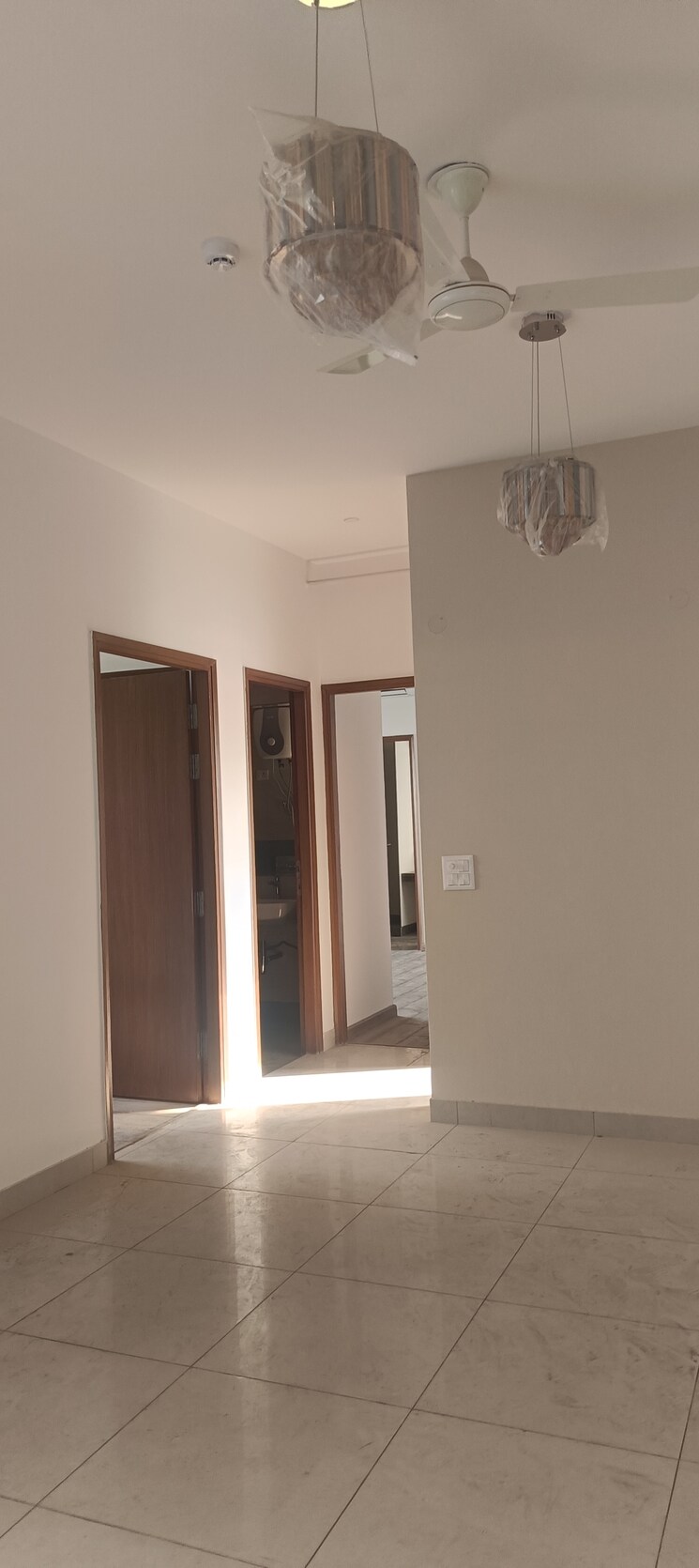Room, aba-ivy-county 4 Bedroom 2511 Sq.Ft. Apartment In Sector 75 Noida 9397425