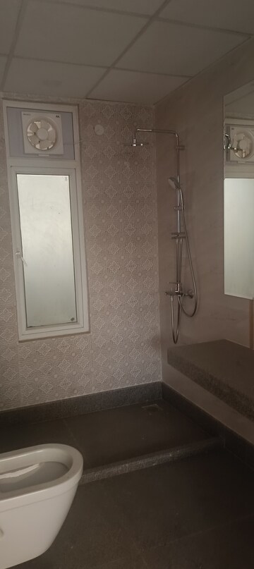 Room in 4 BHK Apartment at ABA Ivy County, Sector 75 – for Rent