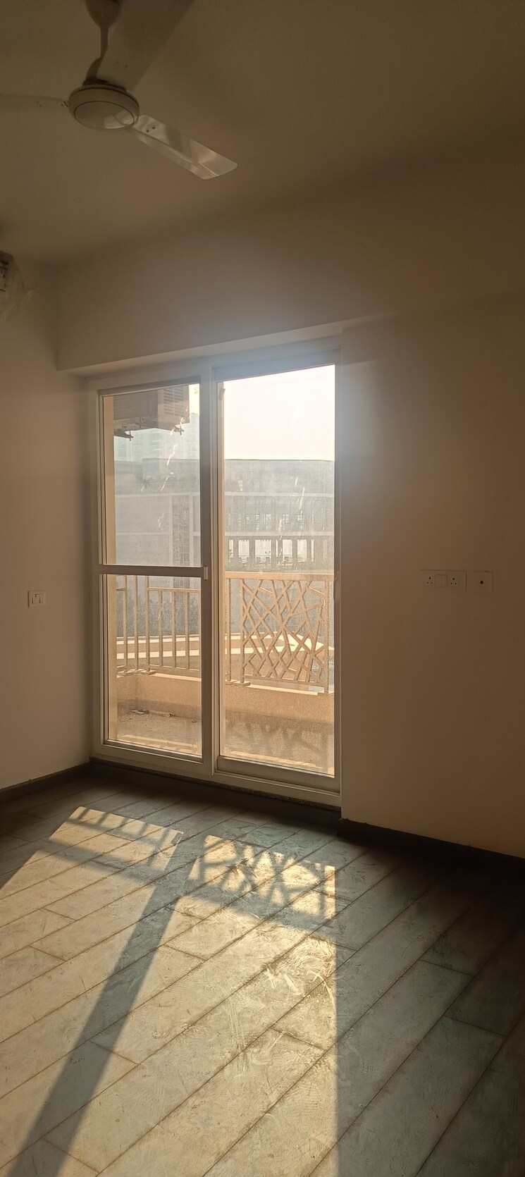 Room, aba-ivy-county 4 Bedroom 2511 Sq.Ft. Apartment In Sector 75 Noida 9397425