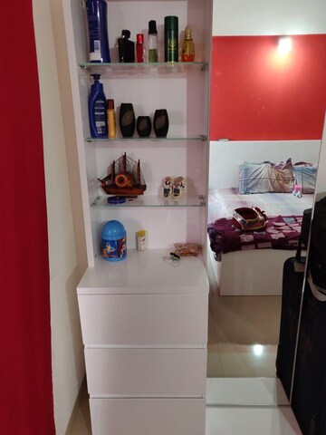 Furnished Amenities in 3 BHK Apartment at Global Precioso Apartment, Kharadi – for Rent