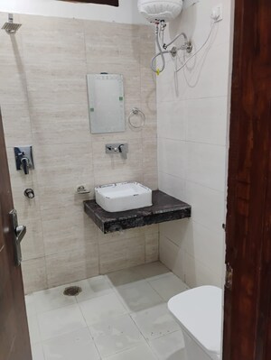 Bathroom in 3 BHK Apartment at Pir Machalla – for Rent