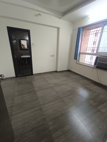 Room in 2 BHK Apartment at Pride Park, Dhokali – for Sale