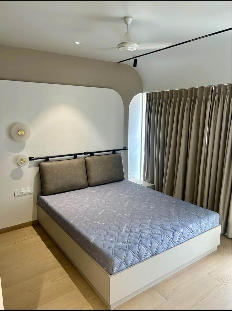 Bedroom, lnt-evara-heights 3 Bedroom 2064 Sq.Ft. Apartment In Panch Pakhadi Thane 9397458