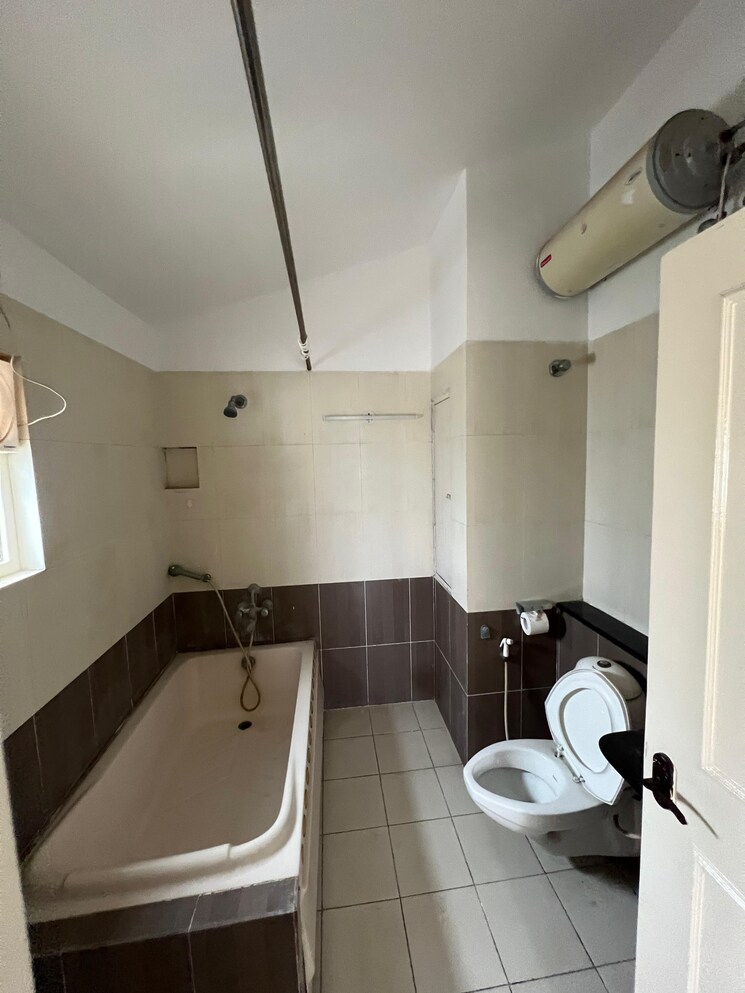 Team Area, marathahalli 4 Bedroom 4000 Sq.Ft. Villa In Marathahalli Bangalore 9397463