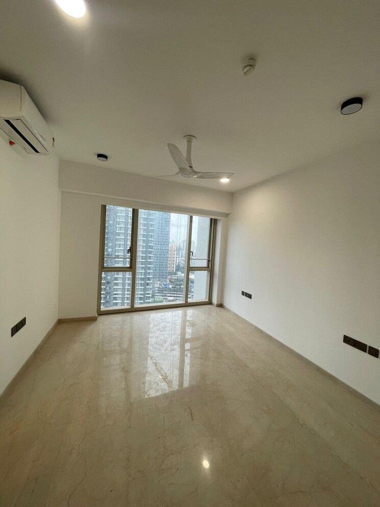 Room, lodha-the-park 3 Bedroom 1198 Sq.Ft. Apartment In Worli Mumbai 9397477