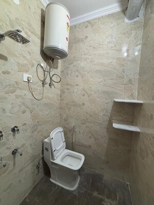 Bathroom in 2 BHK Builder Floor at Sector 31 – for Rent