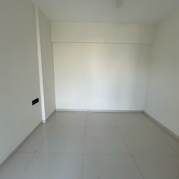 Room, krishna-amorapolis 3 Bedroom 1021 Sq.Ft. Apartment In Madhav Nagar Pune 9397500