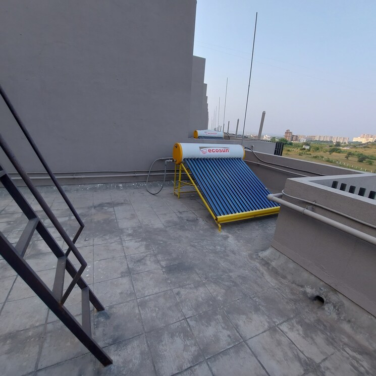 Balcony, mantra-montana-phase-1 4 Bedroom 2050 Sq.Ft. Villa In Madhav Nagar Pune 9397515