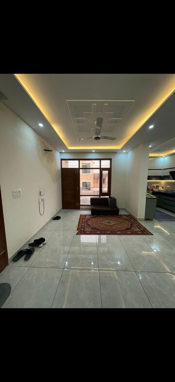 Living Room in 2 BHK Builder Floor at Sector 116 – for Sale