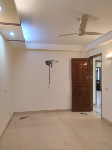 Master Bedroom in 4 BHK Builder Floor at Greater Kailash I – for Rent