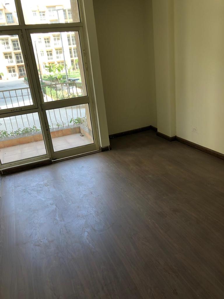 3 BHK Apartment For Sale in Terra City