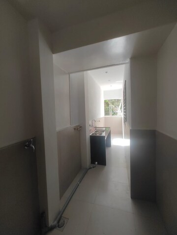 Room in 3 BHK Apartment at Sukhwani Euphoria, Baner – for Rent