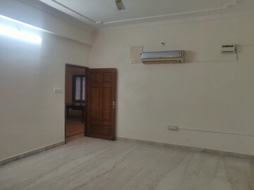 Room in  Office Space at Somajiguda – for Rent
