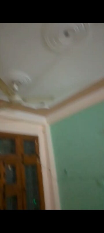 Furnished Amenities in 2.5 BHK Builder Floor at Delta Ii Greater Noida – for Rent