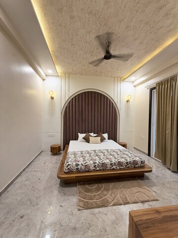 Bedroom in 6+ BHK Independent House at Civil Lines – for Sale