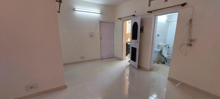 Room, vasant kunj 3 Bedroom 1400 Sq.Ft. Apartment In Vasant Kunj Delhi 9397563