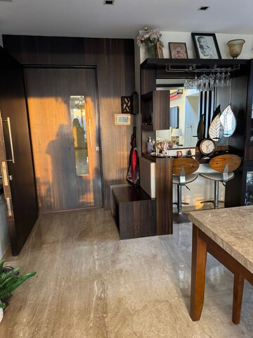 Living Room in 4 BHK Apartment at Imperial Heights Goregaon West, Goregaon West – for Rent