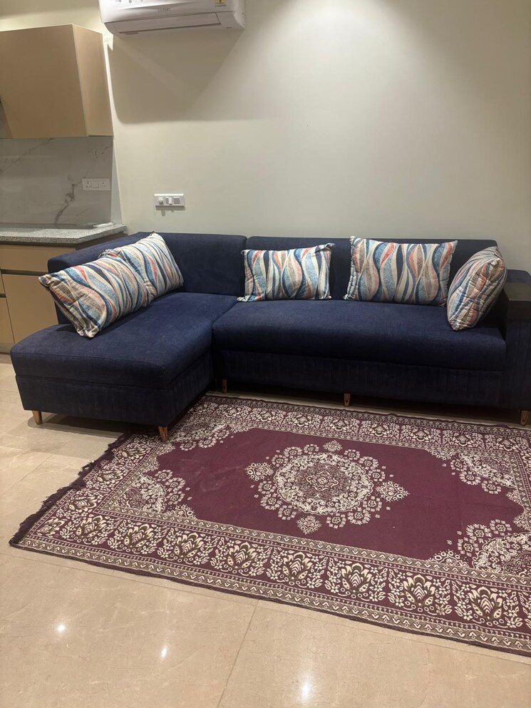 Living Room, suncity-vatsal-valley 2 Bedroom 1030 Sq.Ft. Apartment In Gwal Pahari Gurgaon 9397597