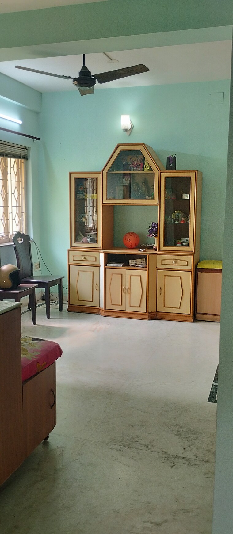 Living Room, haltu 4 Bedroom 1600 Sq.Ft. Apartment In Haltu Kolkata 9397630