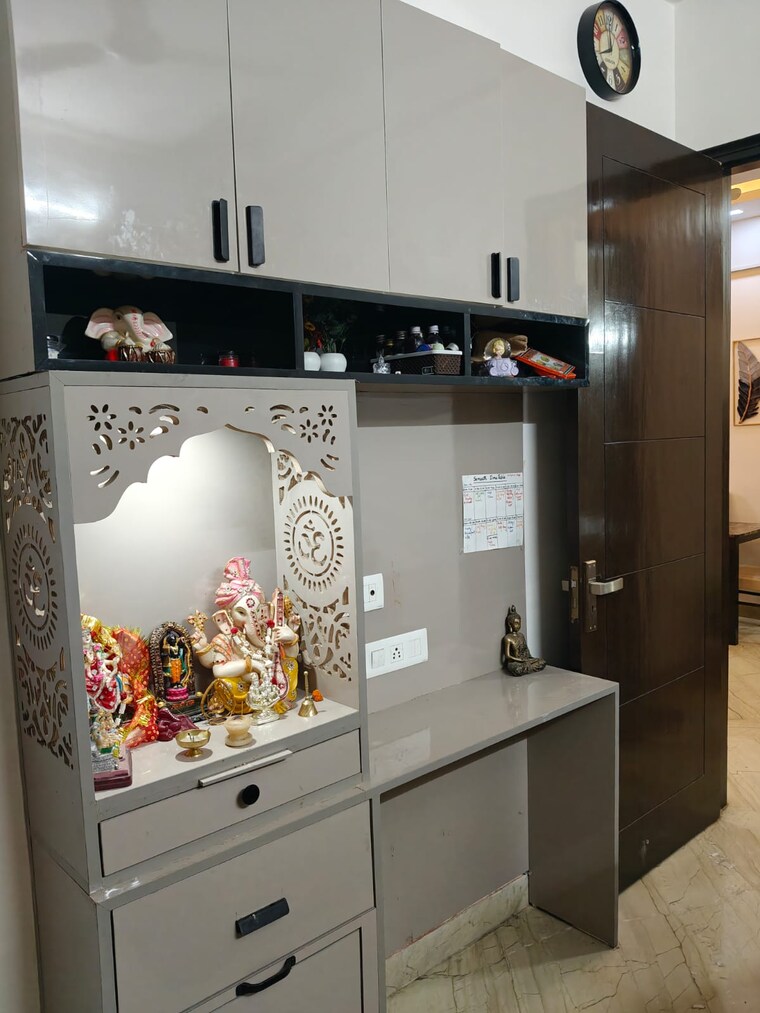 undefined, sector 9 3 Bedroom 204 Sq.Yd. Builder Floor In Sector 9 Gurgaon 9397649