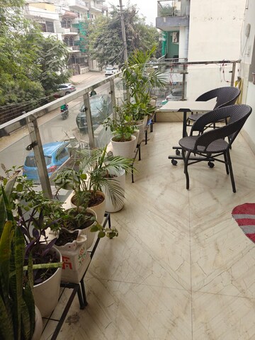 Team Area in 3 BHK Builder Floor at Sector 9 – for Sale