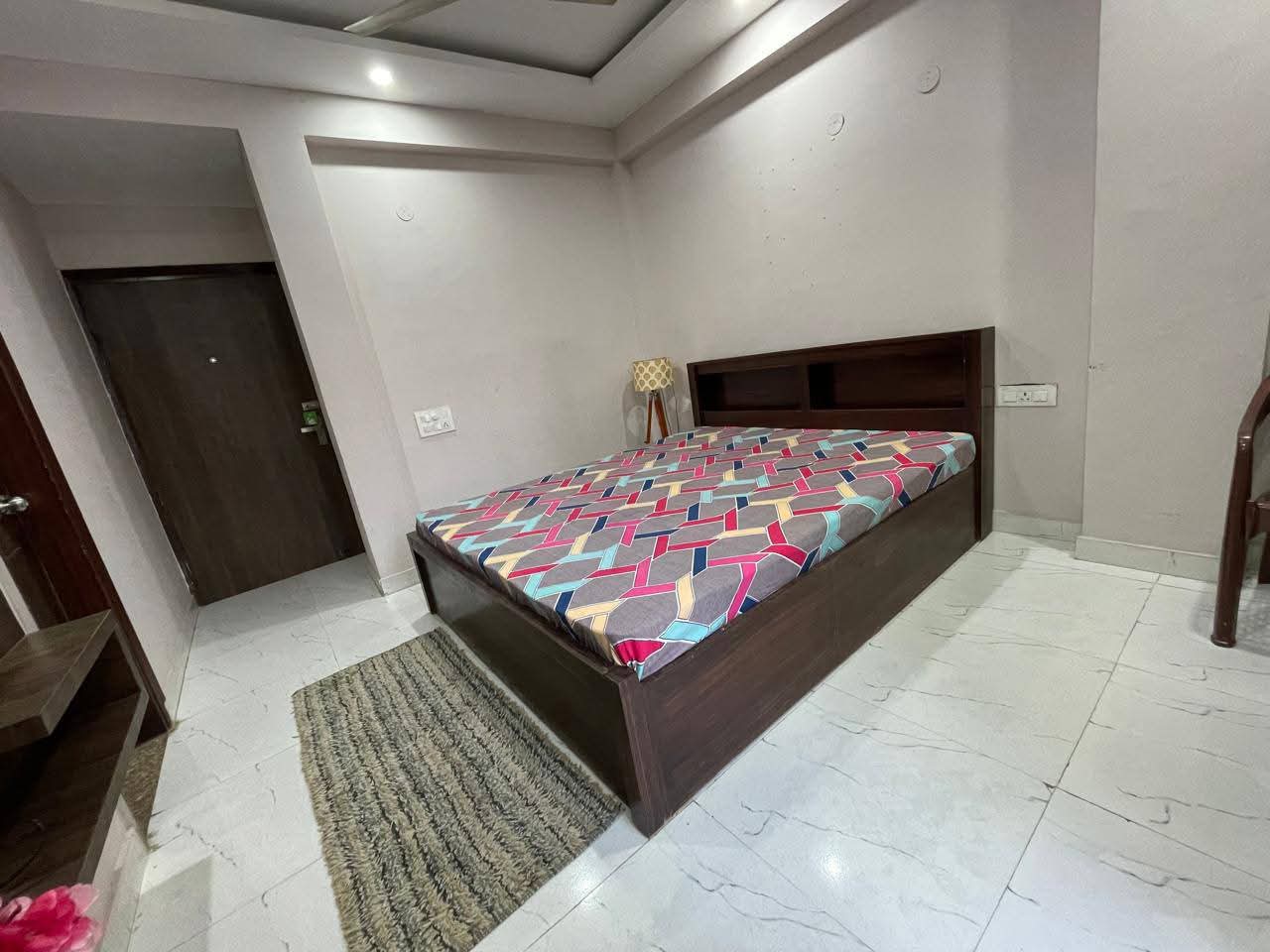 1 RkBuilder Floor For Rent in Ignou Road 