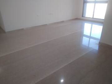 Room in 3 BHK Apartment at Rajesh Raj Infinia, Malad West – for Sale