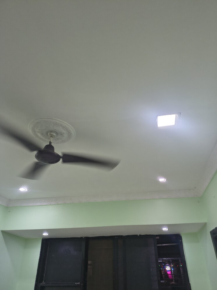 undefined, kurla east 1 Bedroom 400 Sq.Ft. Apartment In Kurla East Mumbai 9397679