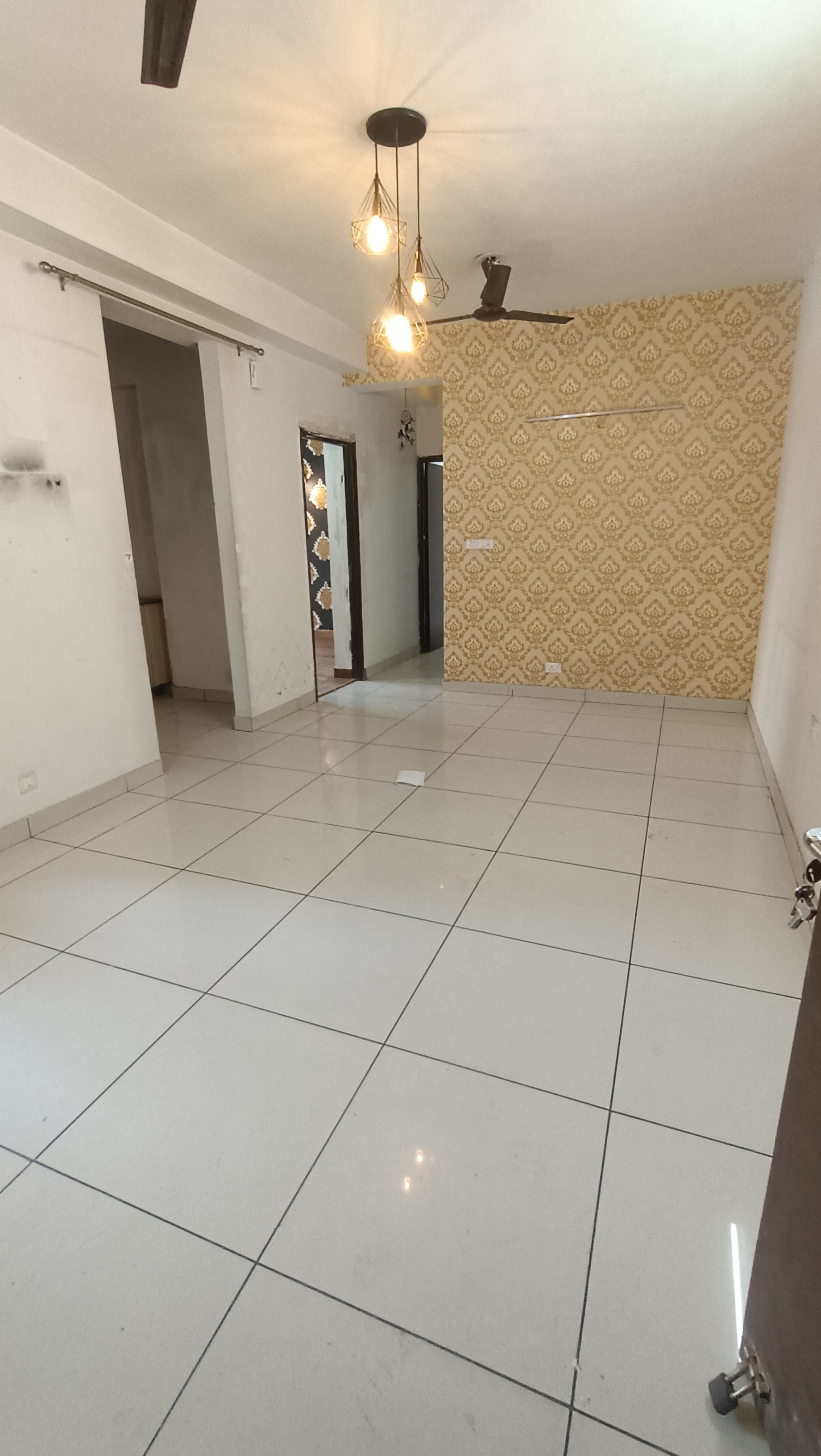 2 BHK Apartment For Rent in Supertech The Romano