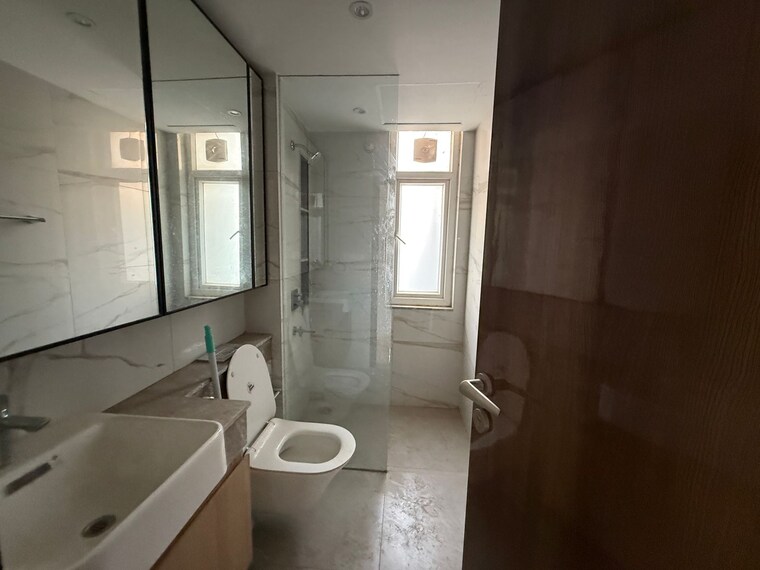 Bathroom, dlf-gardencity-enclave 4 Bedroom 4500 Sq.Ft. Builder Floor In Sector 93 Gurgaon 9397720