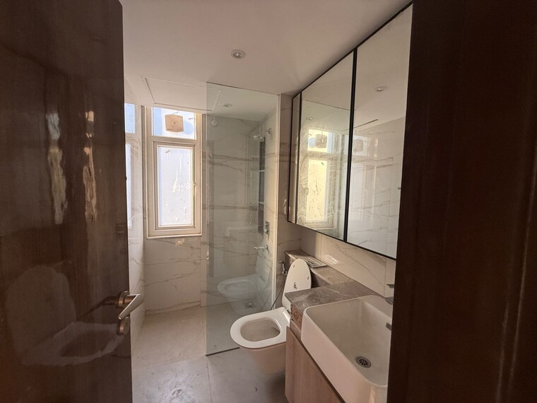 Bathroom, dlf-gardencity-enclave 4 Bedroom 4500 Sq.Ft. Builder Floor In Sector 93 Gurgaon 9397720