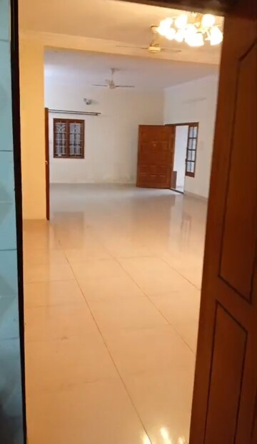 Bathroom in 6 BHK Independent House at Frazer Heights, Frazer Town – for Sale