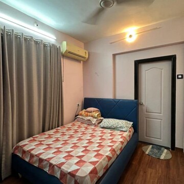 Bedroom in 2 BHK Apartment at Windsor Apartment Bandra West, St. Peters Colony – for Rent