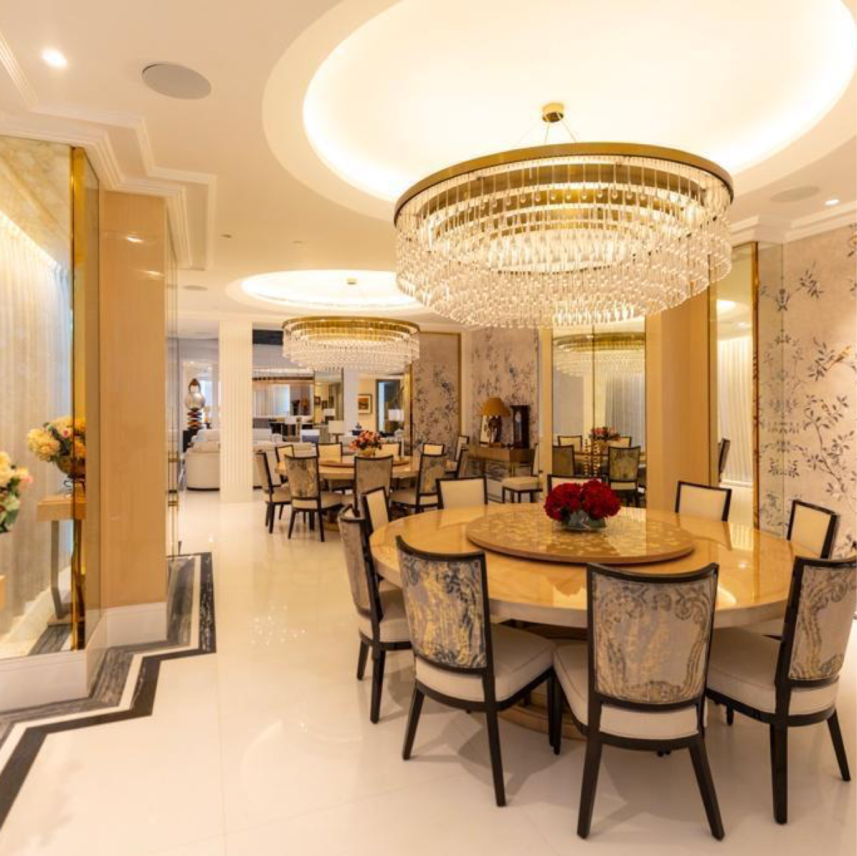 2 BHK + Pooja Room Apartment For Rent in Windsor Apartment Bandra West