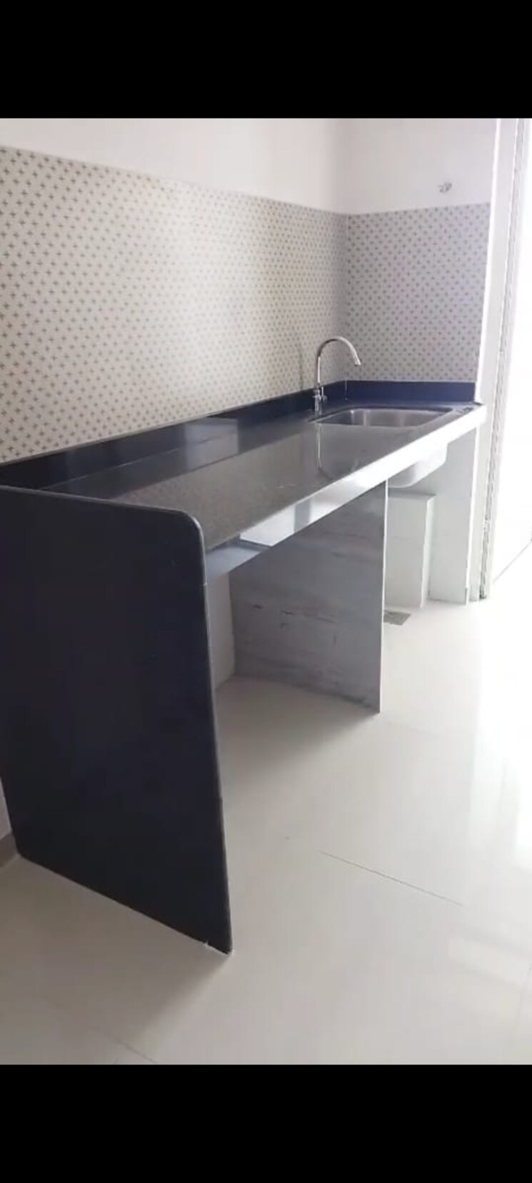 Kitchen, lodha-amara-tower-24-and-25 2 Bedroom 722 Sq.Ft. Apartment In Kolshet Road Thane 9397779