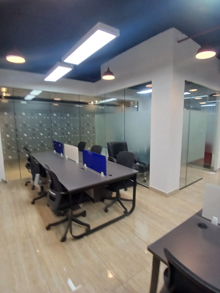 Team Area, ithums-62 Commercial Office Space in IT/SEZ 1500 Sq.Ft. In Sector 62 Noida 9397786