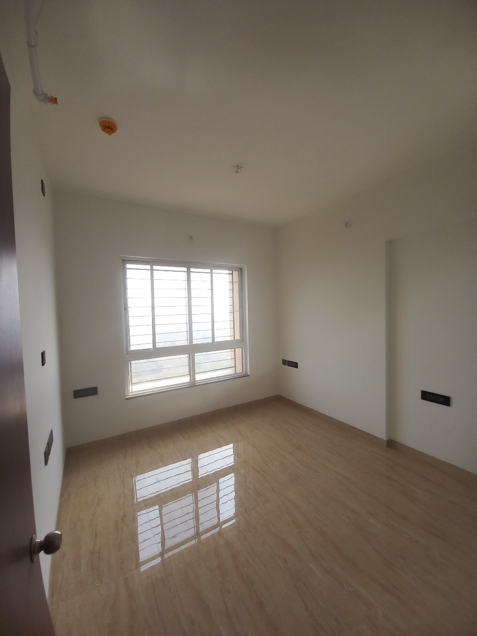 2 BHK 806 Sq.Ft. Apartment in VTP Leonara