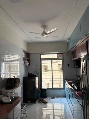 Kitchen in  Pg at Worli – for Rent